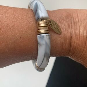 Plunder Stretch Bracelet White Gray Gold EUC